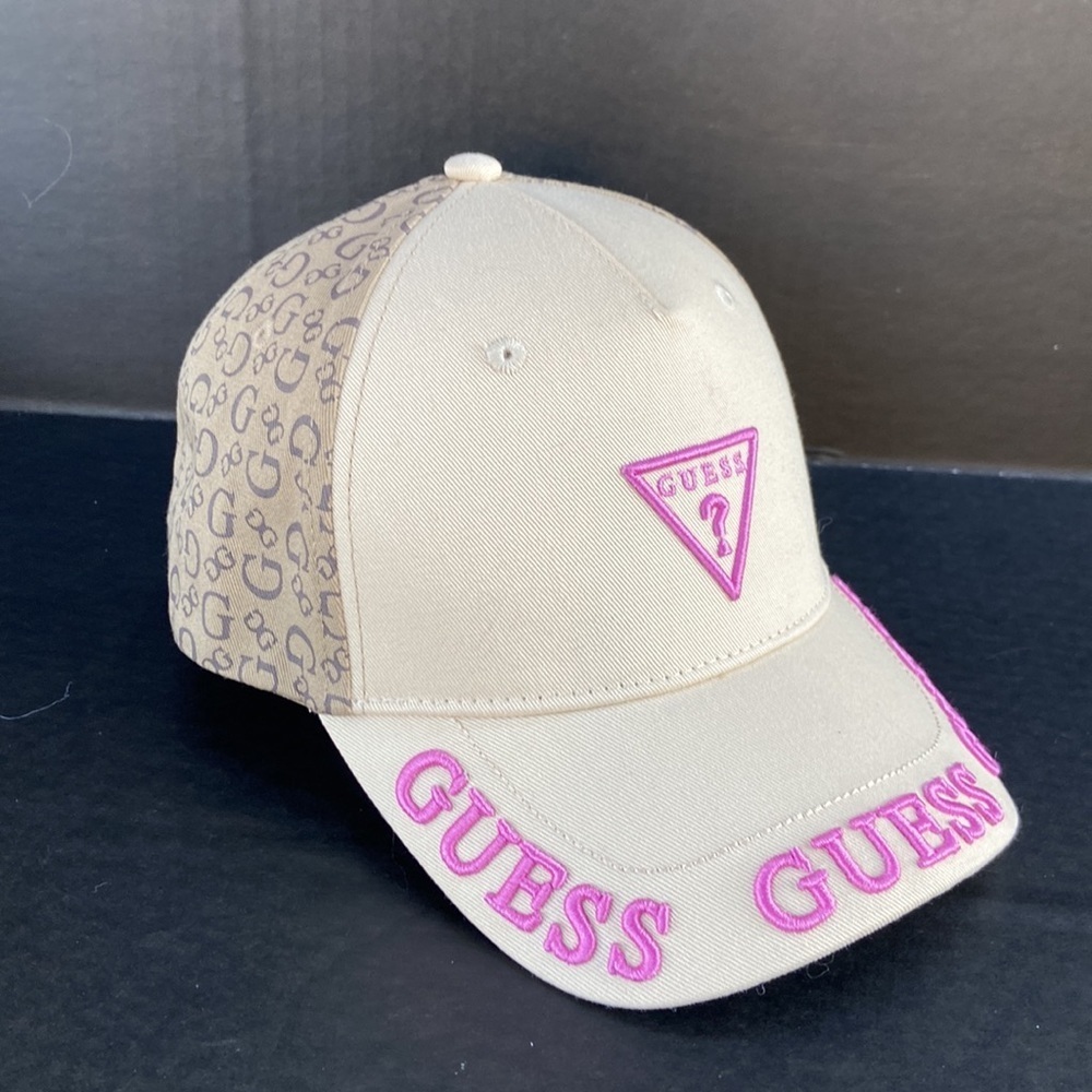 New GUESS Women’s Hat